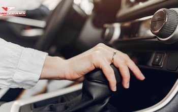 perbedaan mobil matic dan manual